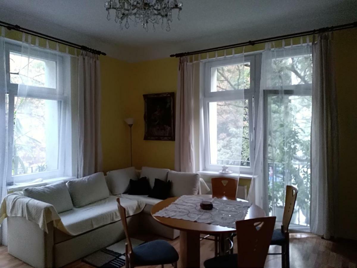 Wohnung In Wien Экстерьер фото